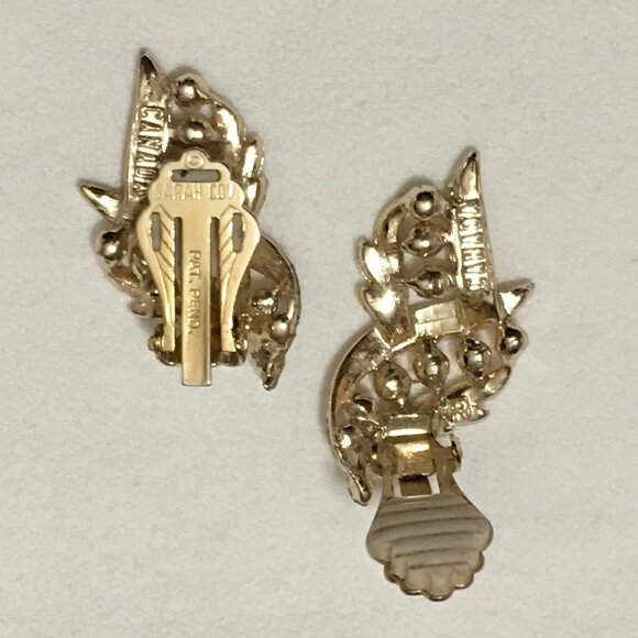NOS Vtg MY FAIR LADY Sarah Coventry CLIP Earrings Goldtone Leaves Pearls - Picture 3 of 4
